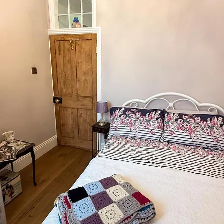 Wingrove - Sleeps 8 펜션 Morland